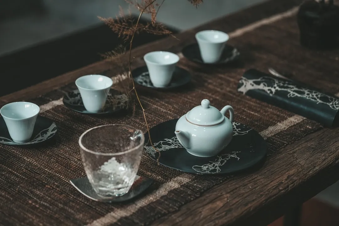 企业宣传片与广告拍摄在后期剪辑中的色彩处理技术对比